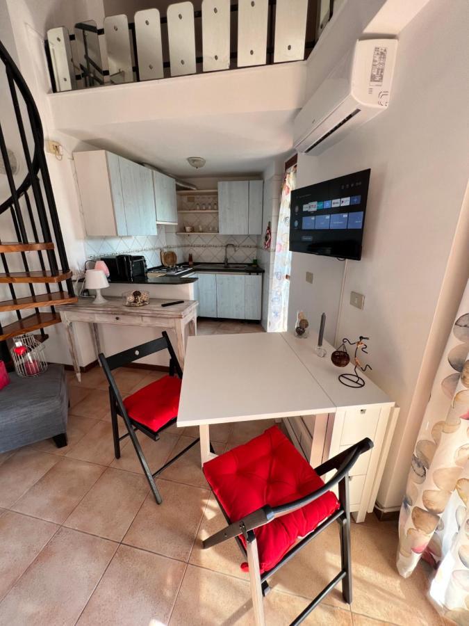 Mansardina A Pochi Passi Da Roma Apartment Morlupo Exterior foto